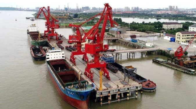 遵义概述露天料场港口封闭问题的实行方法